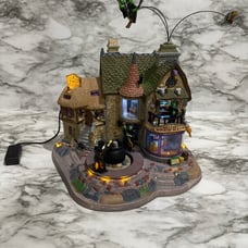 LEMAX Spooky Town Witches Brew Haus