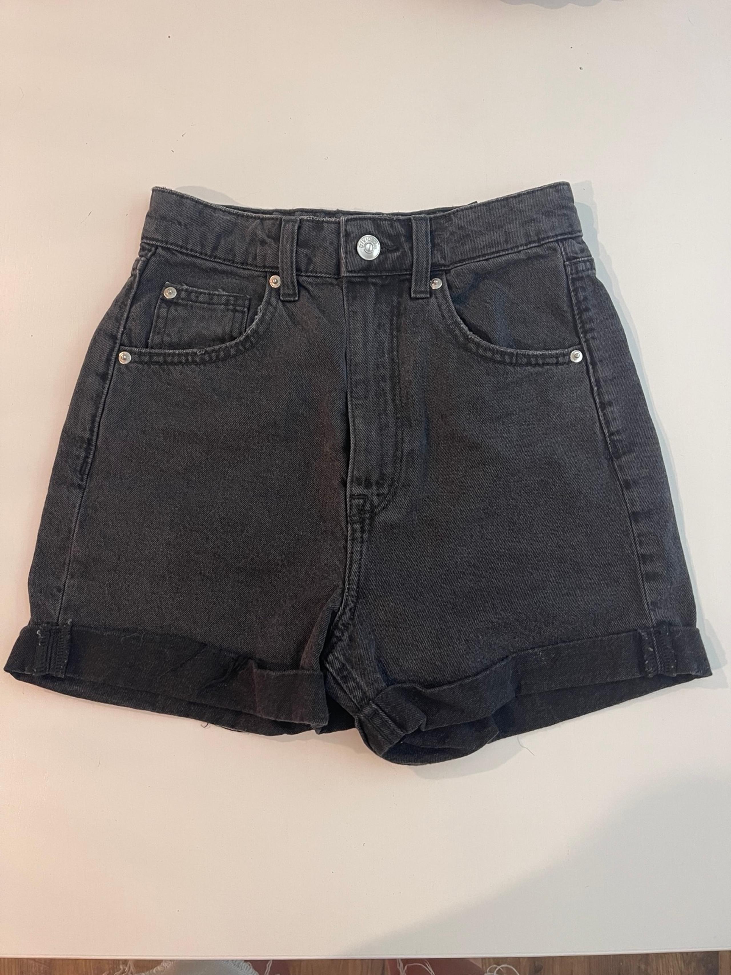H&M shorts