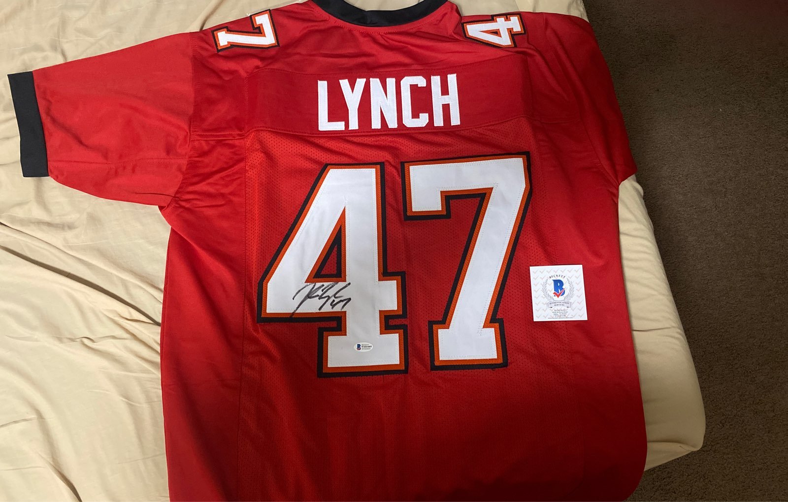 John Lynch Autographed Custom Jersey with Beckett COA