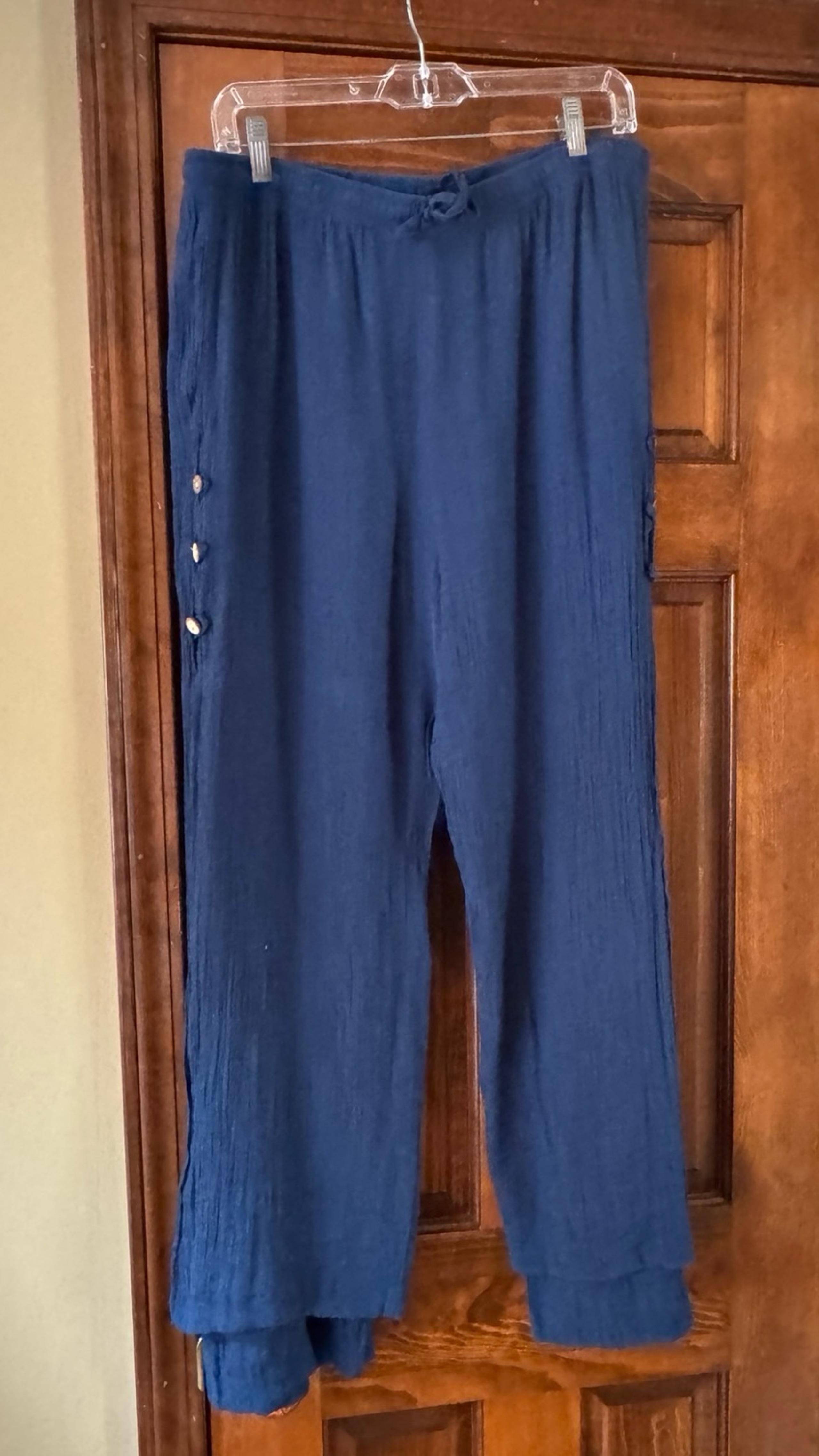 Creation Bright Navy Gauzy Pull On Layered Cropped Pants  - L