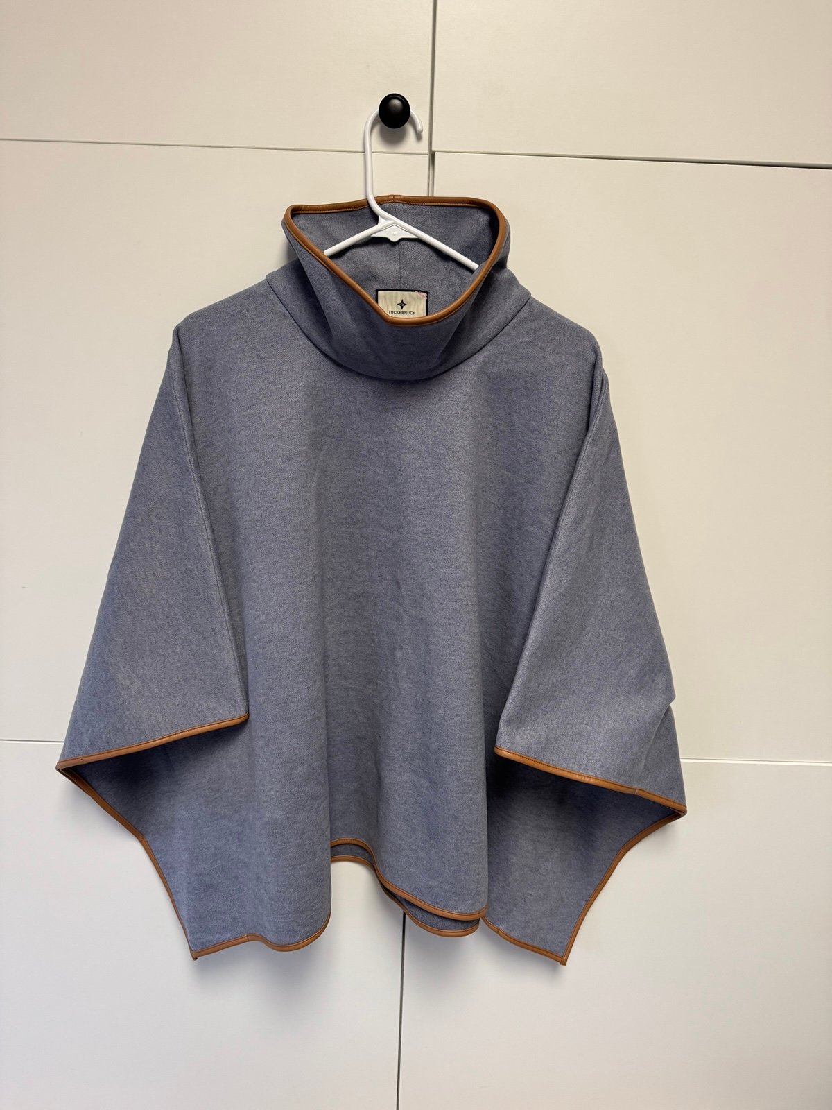 Tuckernuck Gray with Leather Trim Funnel Neck Piper Poncho. Size OS.