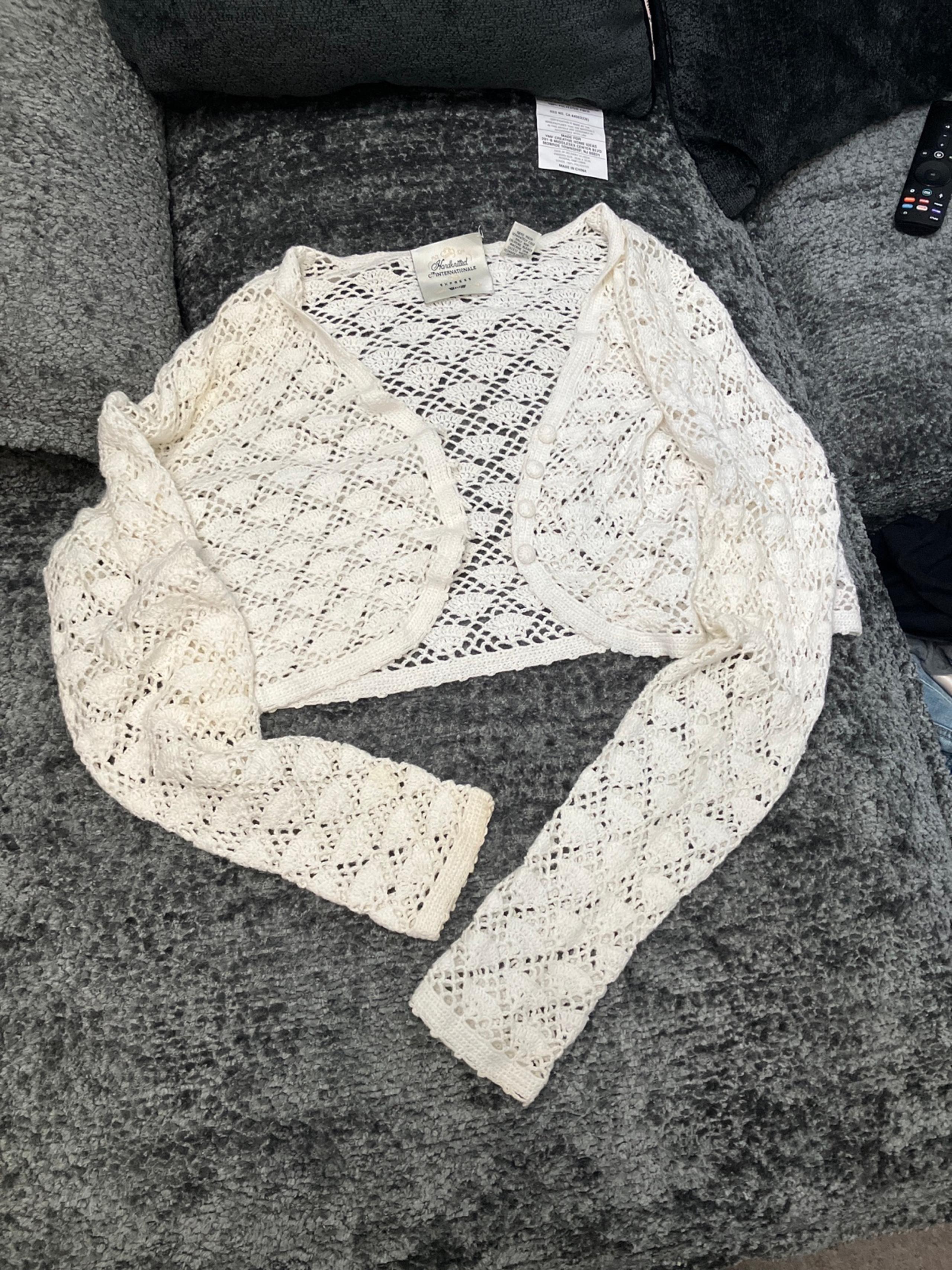 Size Large Vintage Hand Kintted Crochet sleeve top