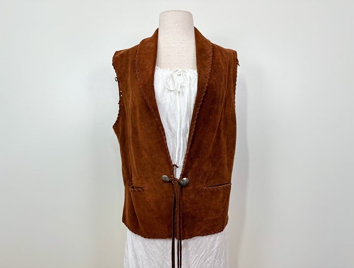 Vintage 70s-80s Real Suede Tie Front Long Fringe Brown Western Boho Vest - M-L