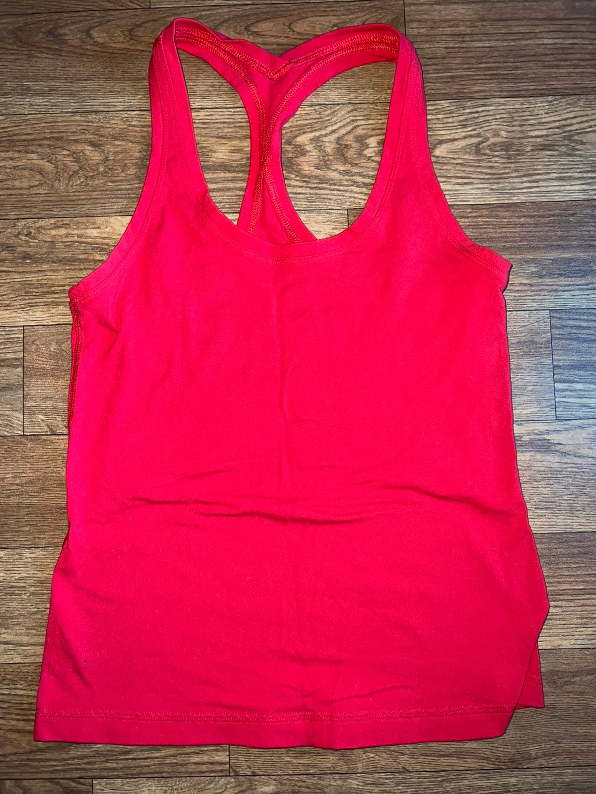 Lululemon tank top size 6