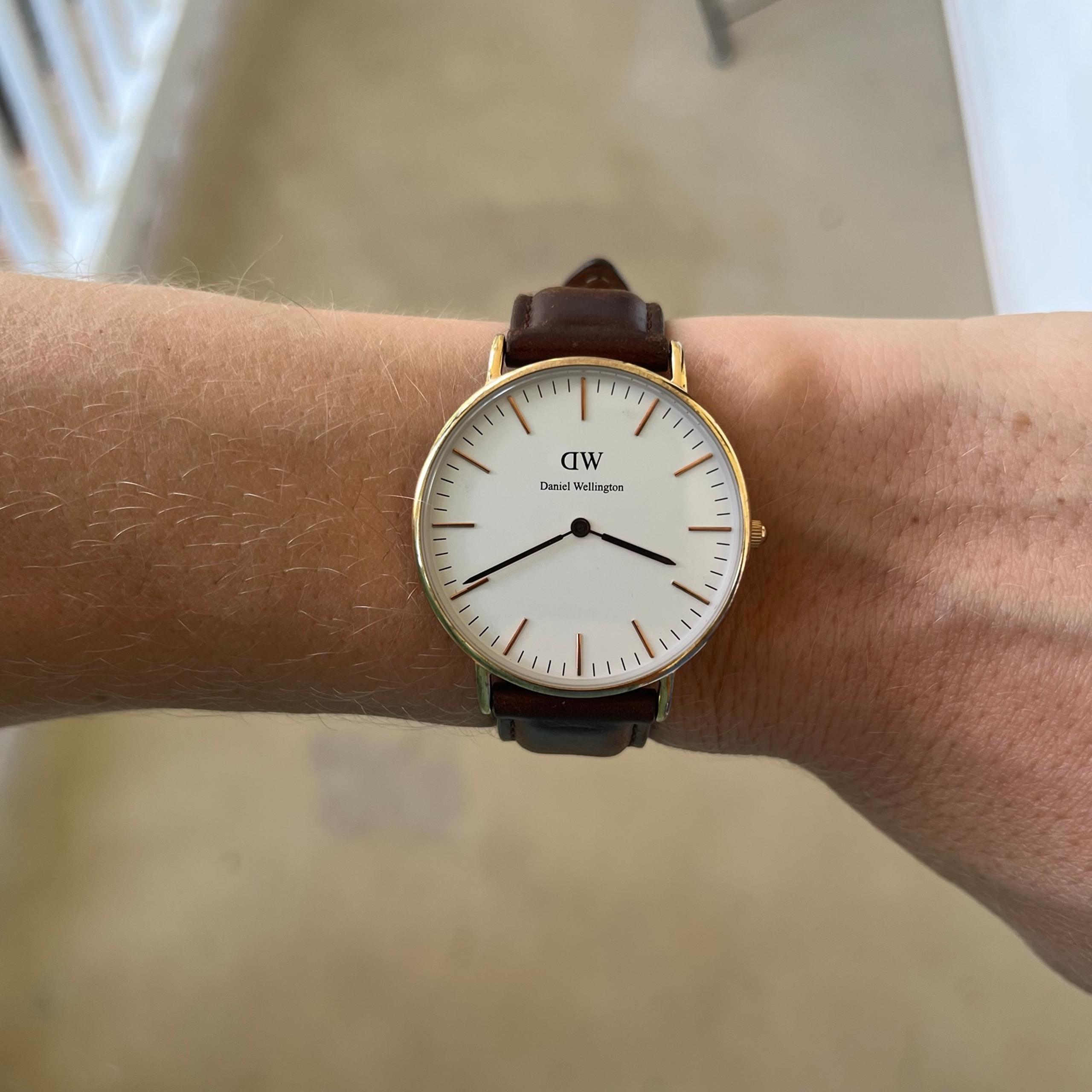 Daniel Wellington Classic Brown Leather Watch 32mm