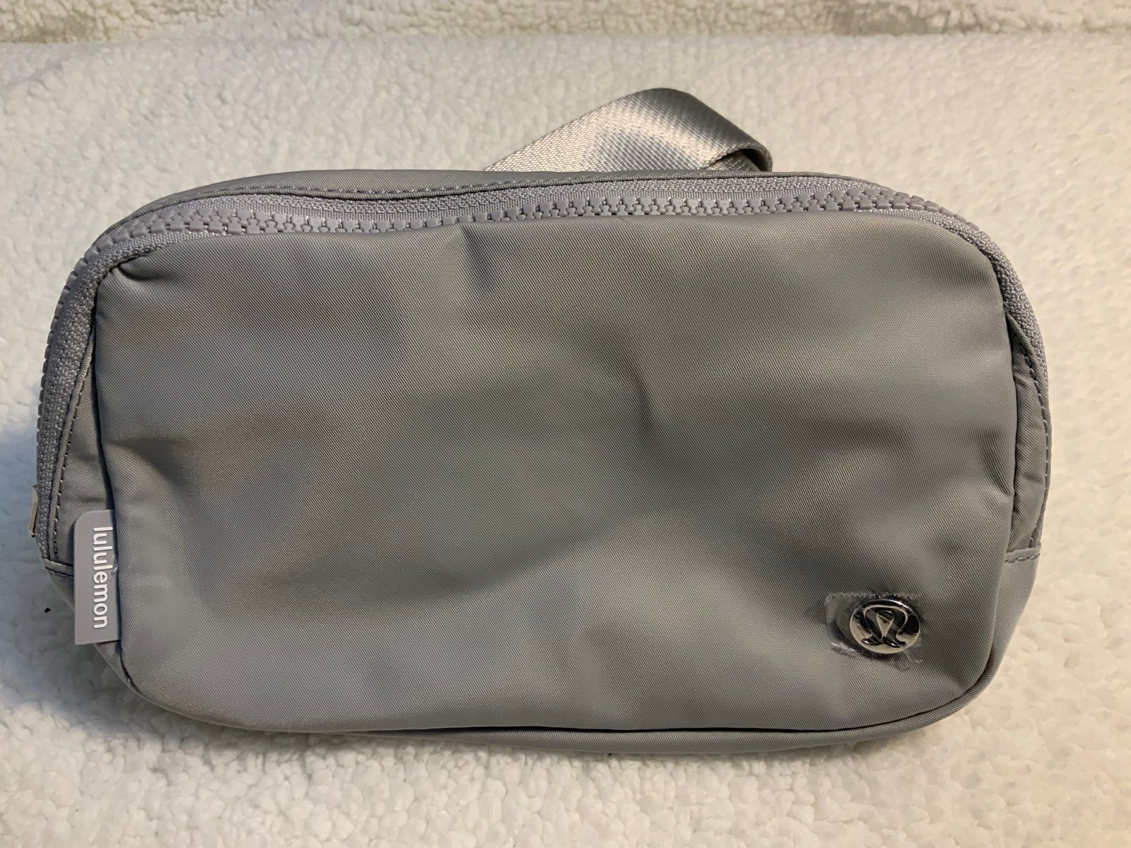 Lululemon Everywhere Belt Bag 1L