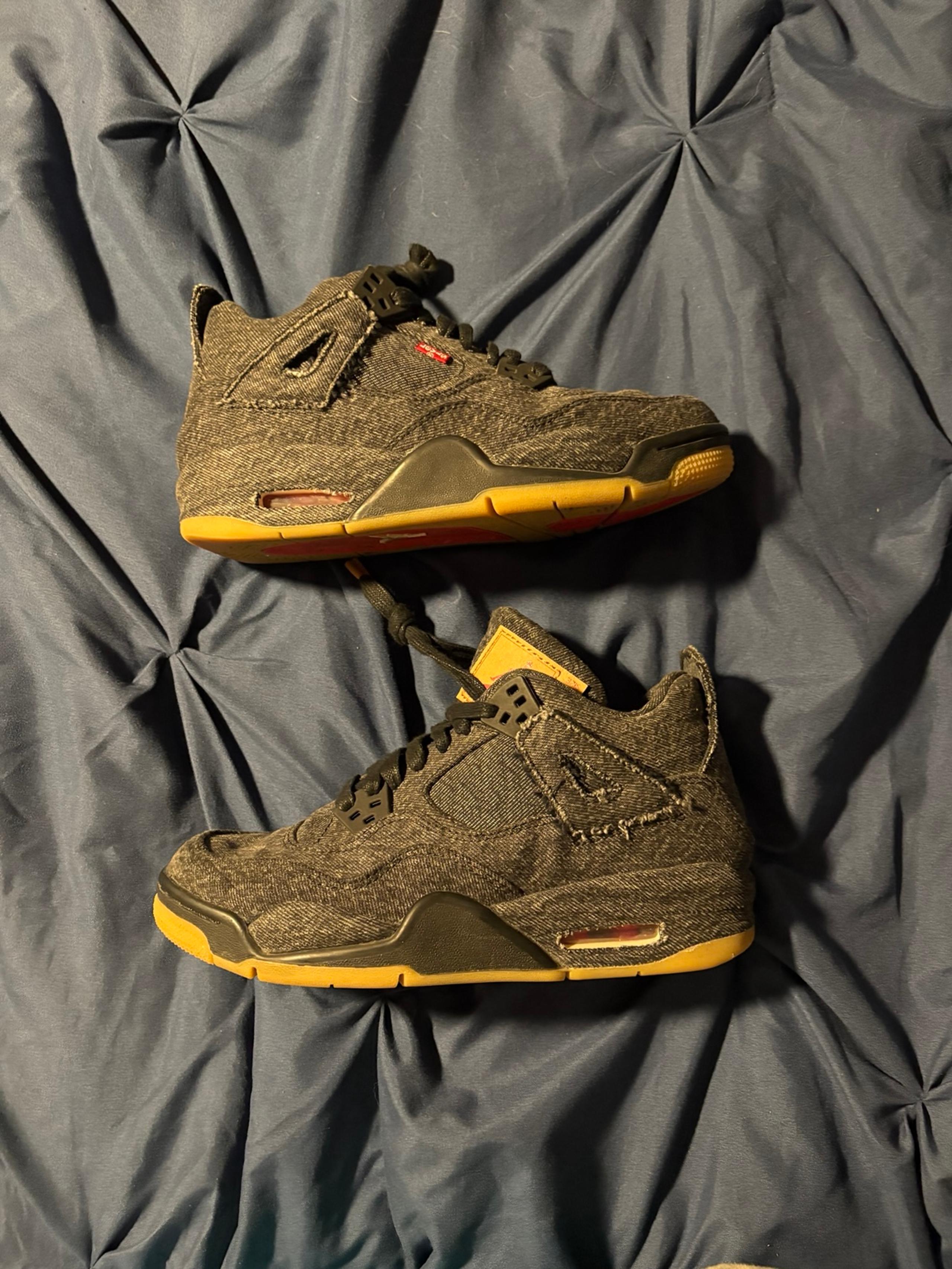 Jordan 4 Levi’s Black Denim OG 2016 Youth 4.5Y | Good Condition