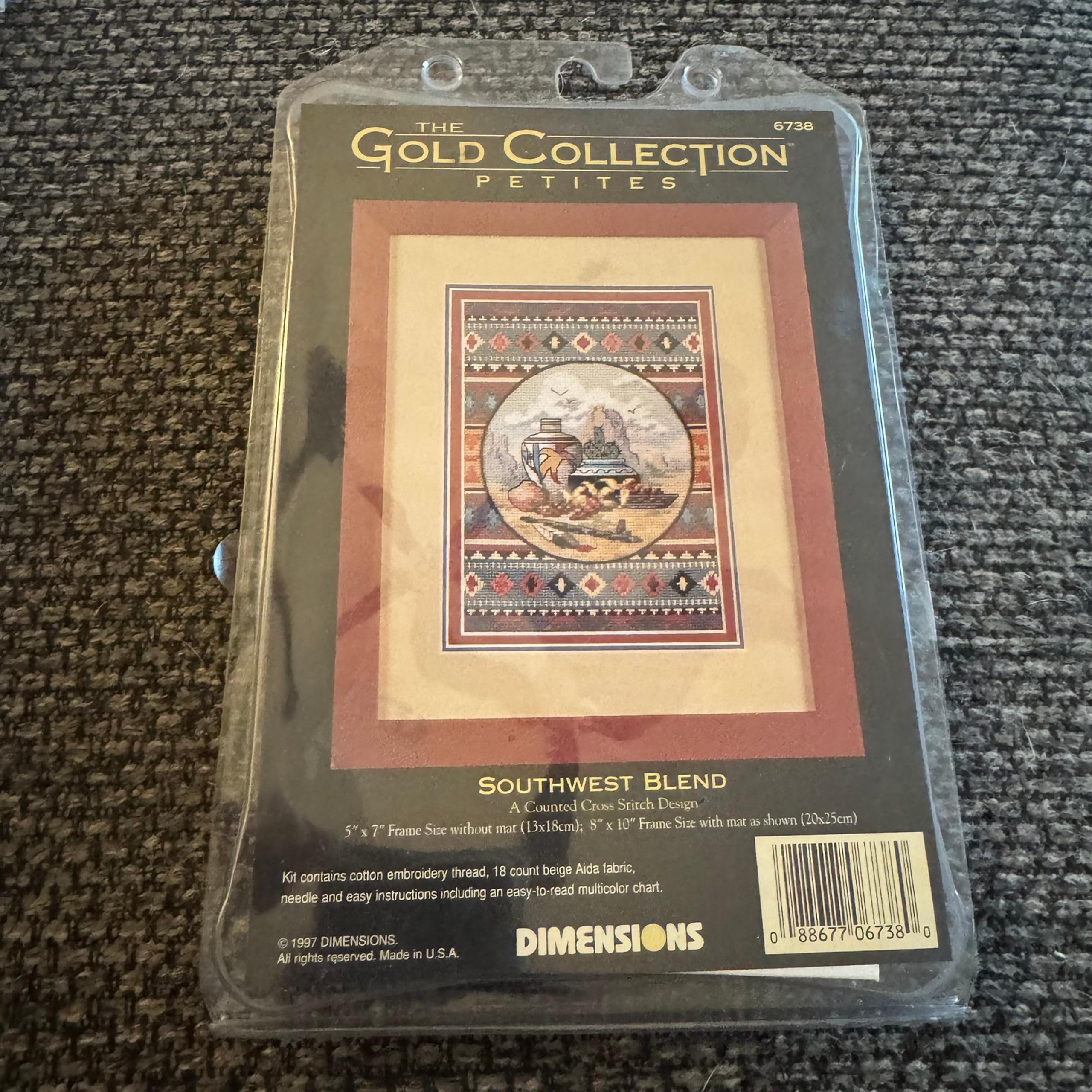 Dimensions Gold Collection Petites 6738 Southwest Blend Cross Stitch Kit Sealed