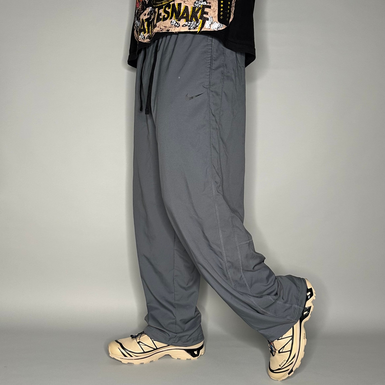 Nike Track Pants Grey Polyester Sweatpants Black Swoosh Baggy Wide Leg Dri Fit