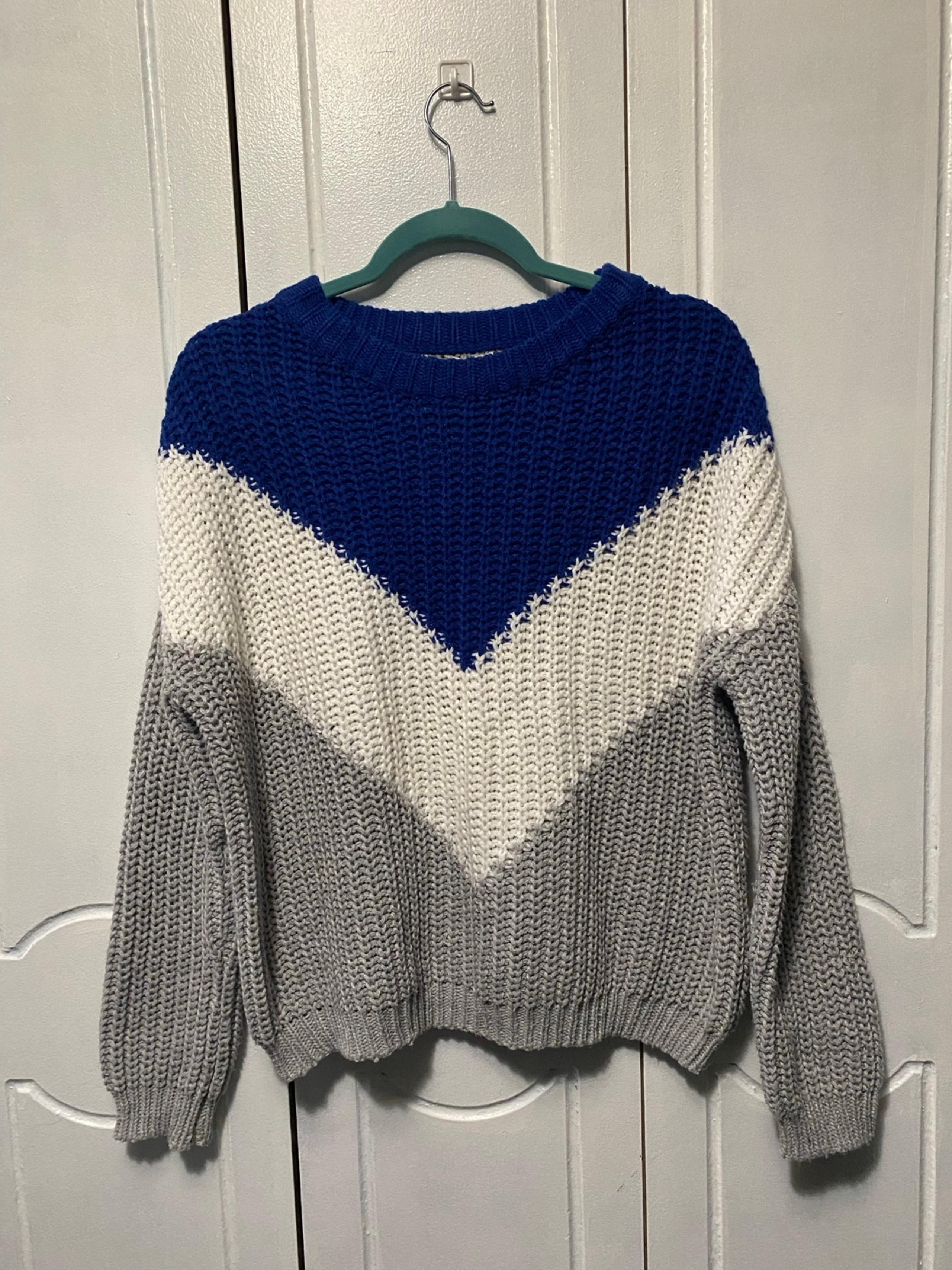 Garage color block cable knit sweater size P/S