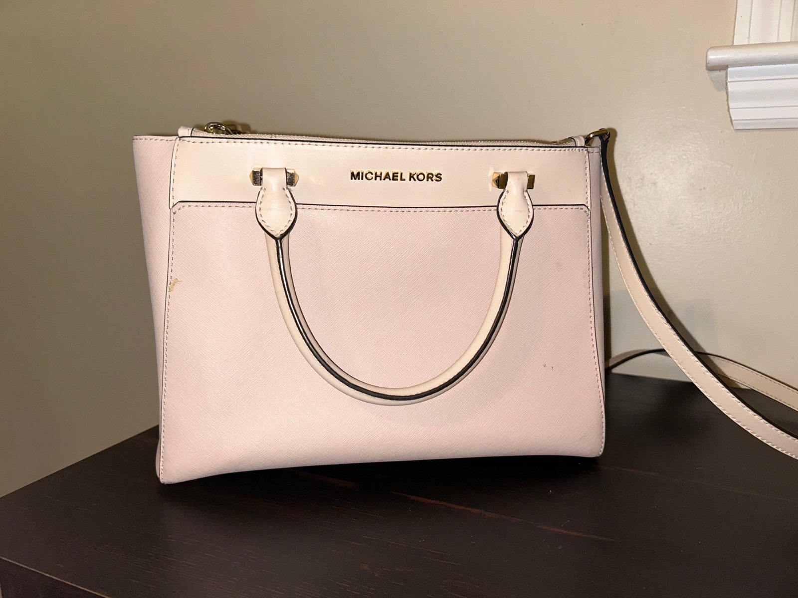 Michael Kors purse