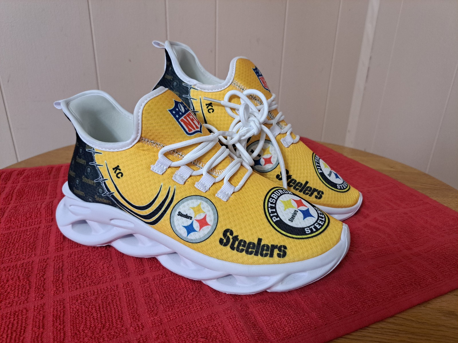 Sz.7 Nordmerch Pittsburgh Steelers Max Soul lightweight Mens Sneakers