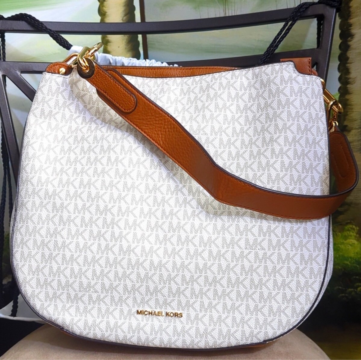 NWT Michael Kors Hobo Handbag