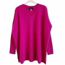Soft by Naadam 100% Cashmere V Neck Boyfriend Pullover Size XXS Fuchsia Luxury
