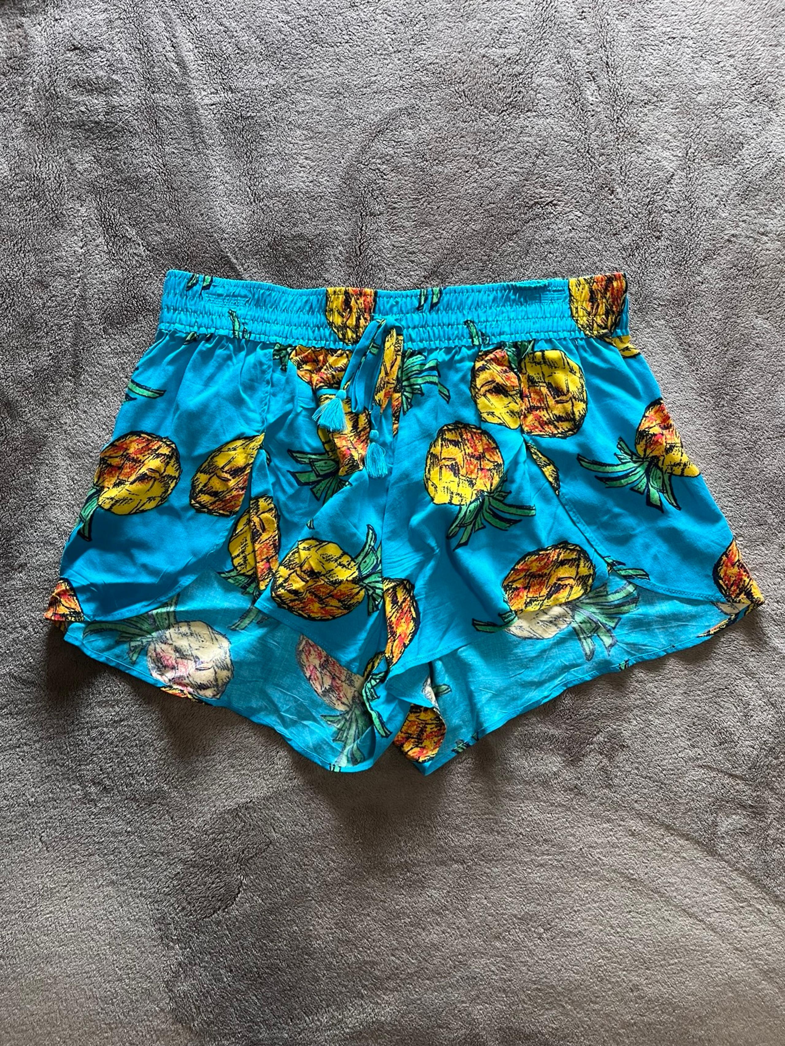 AERIE Pineapple Pull On Comfy Shorts Women’s Sz M EUC