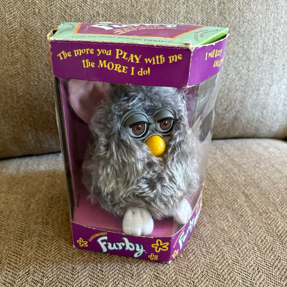 1998 Furby model 70-800 gray w/ brown eyes with tags and box