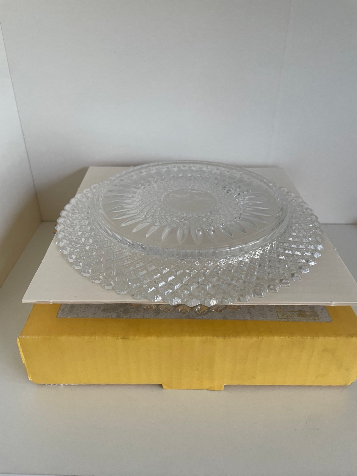 Vintage Avon 92nd Anniversary FOSTORIA AMERICAN Lead Crystal Plates 8 Set of 2