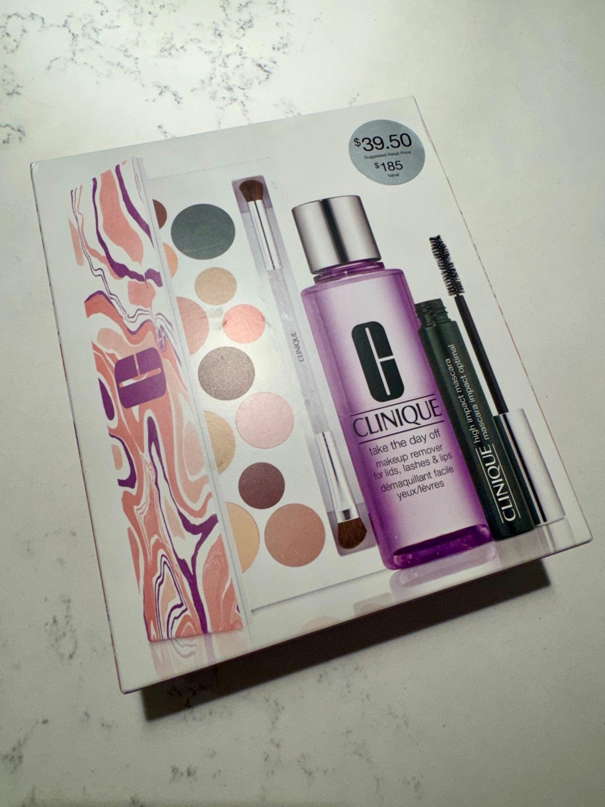 Clinique light up your eyes makeup set