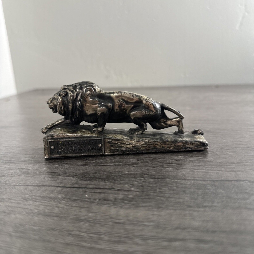 VTG Rehberger MFG Co Chicago 1919 Bronze Metal Lion Advertising Paperweight