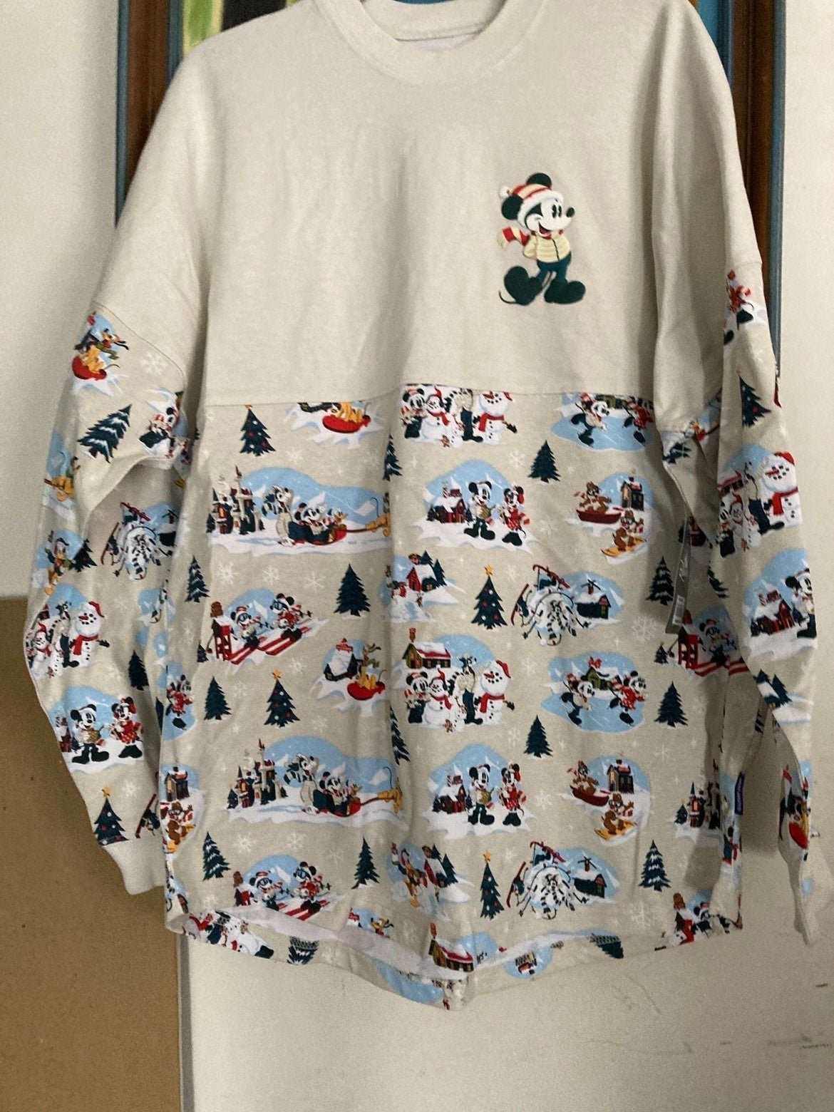 Disney mickey mouse snow much fun winter spirit jersey XL extra large new