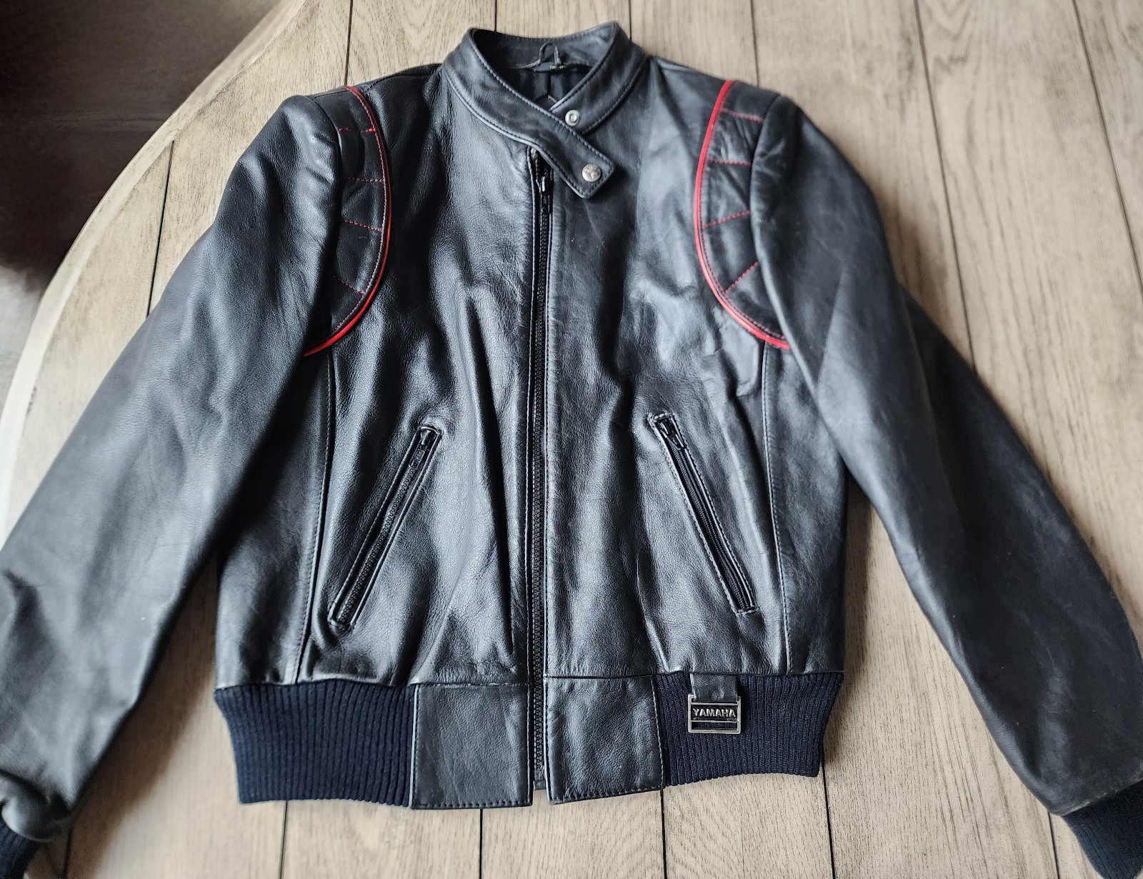 Vtg 80s Yamaha Motorcycle Jacket Leather Biker Riding Cafe Racer Ladies Size M