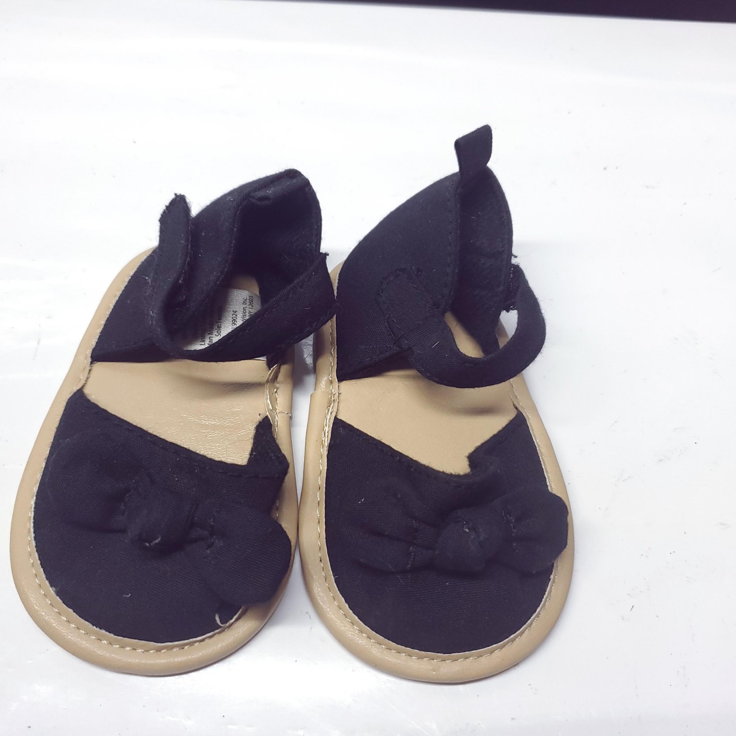 Baby Girl Black & Tan Bow Sandals Size 0-6m by Little Treasure