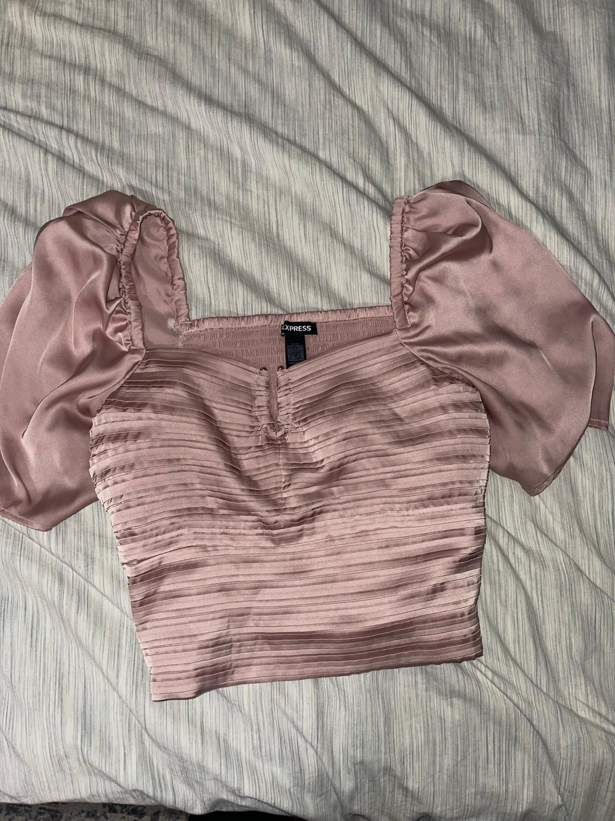 Express Satin V-Bar Puff Sleeve Ruched Pleated Express Top - Size Large, pink
