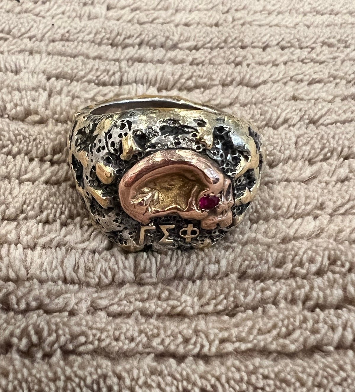 Vintage gamma sigma phi skull ring