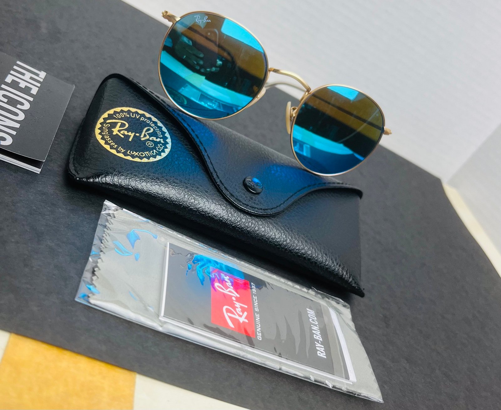 RayBan Round Metal Sunglasses