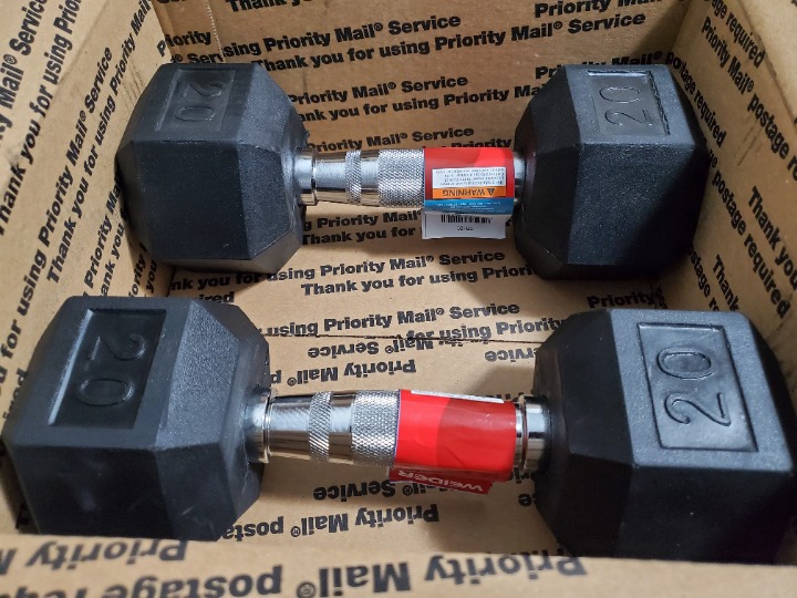 ! Free Shipping 20lb Weider Dumbells (2)