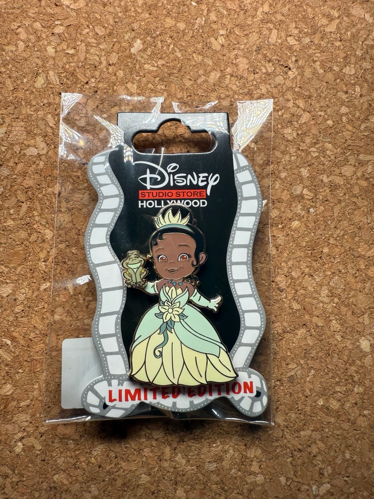 DSSH Princess Series Tiana LE400 Pin
