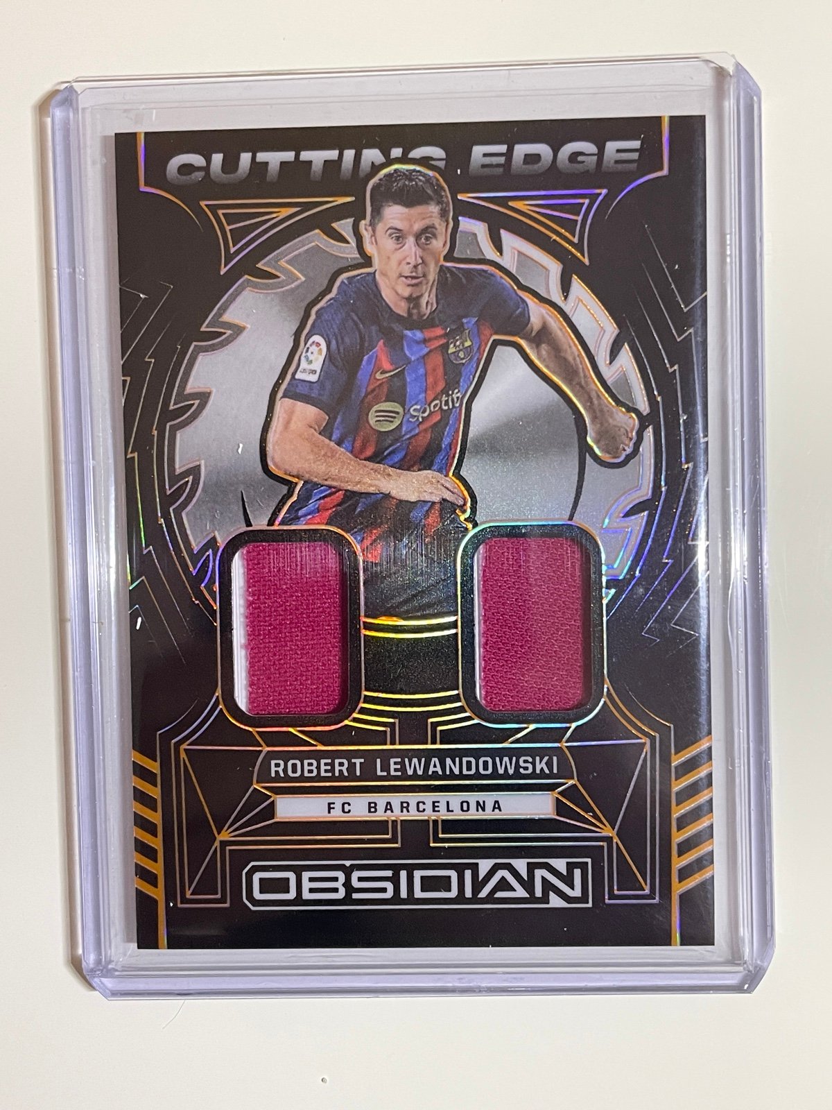 Robert Lewandowski JERSEY 34/75 Obsidian Cutting Edge
