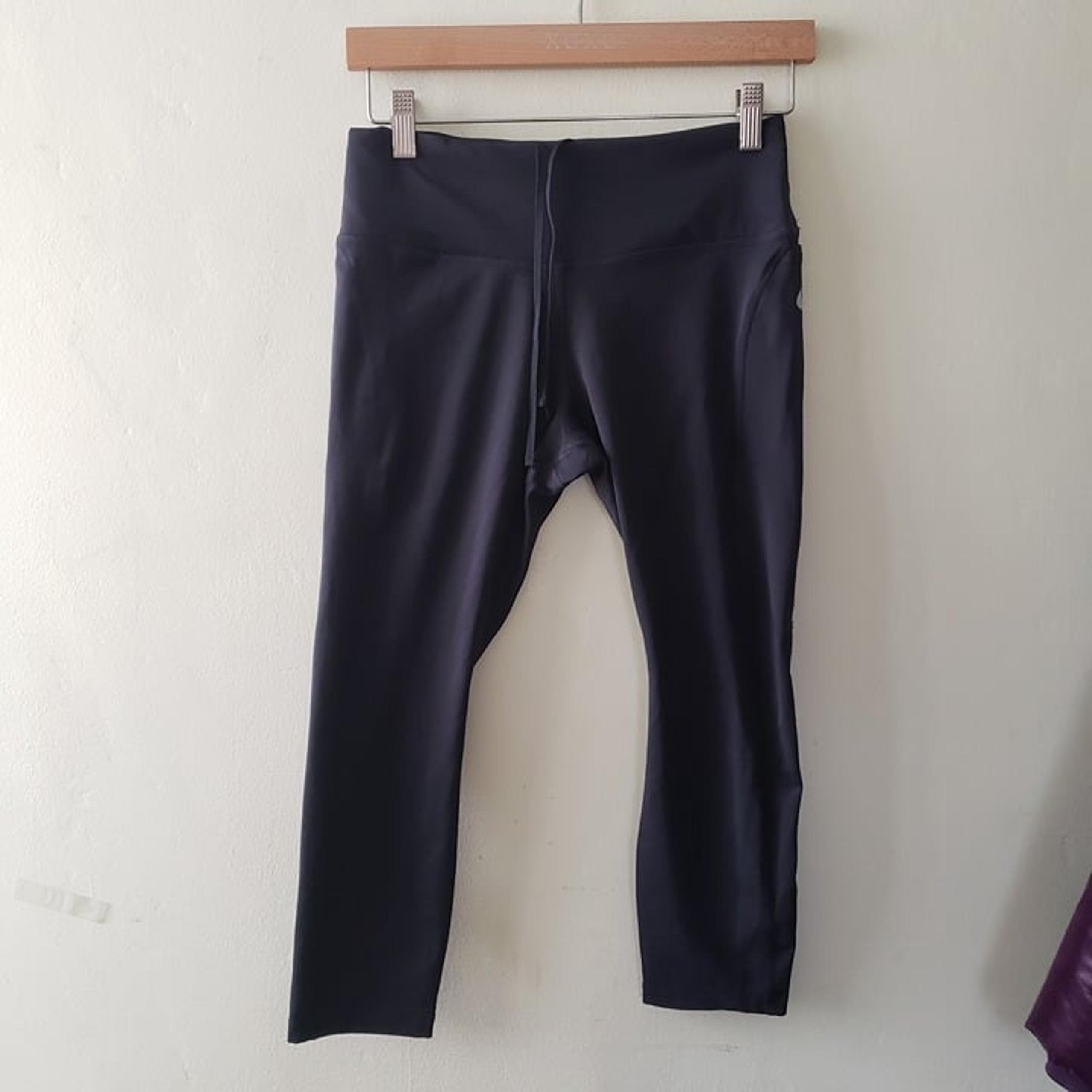 NIKE DRI-FIT WOMEN'S FAST DRY RUNNING MID RISE CROP Leggings BLACK M (0095)(E95)