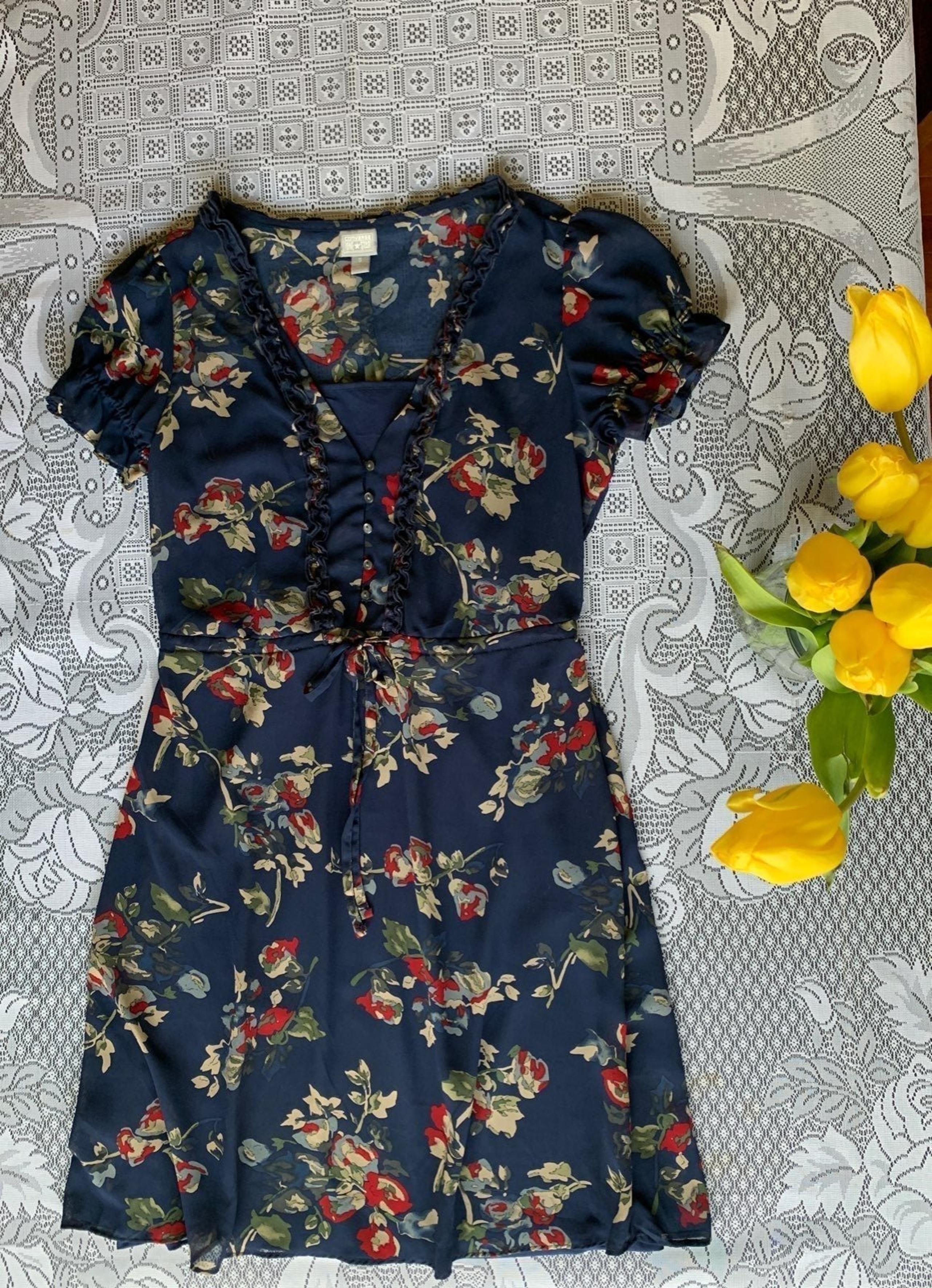Navy floral ruffle short sleeve mini dre