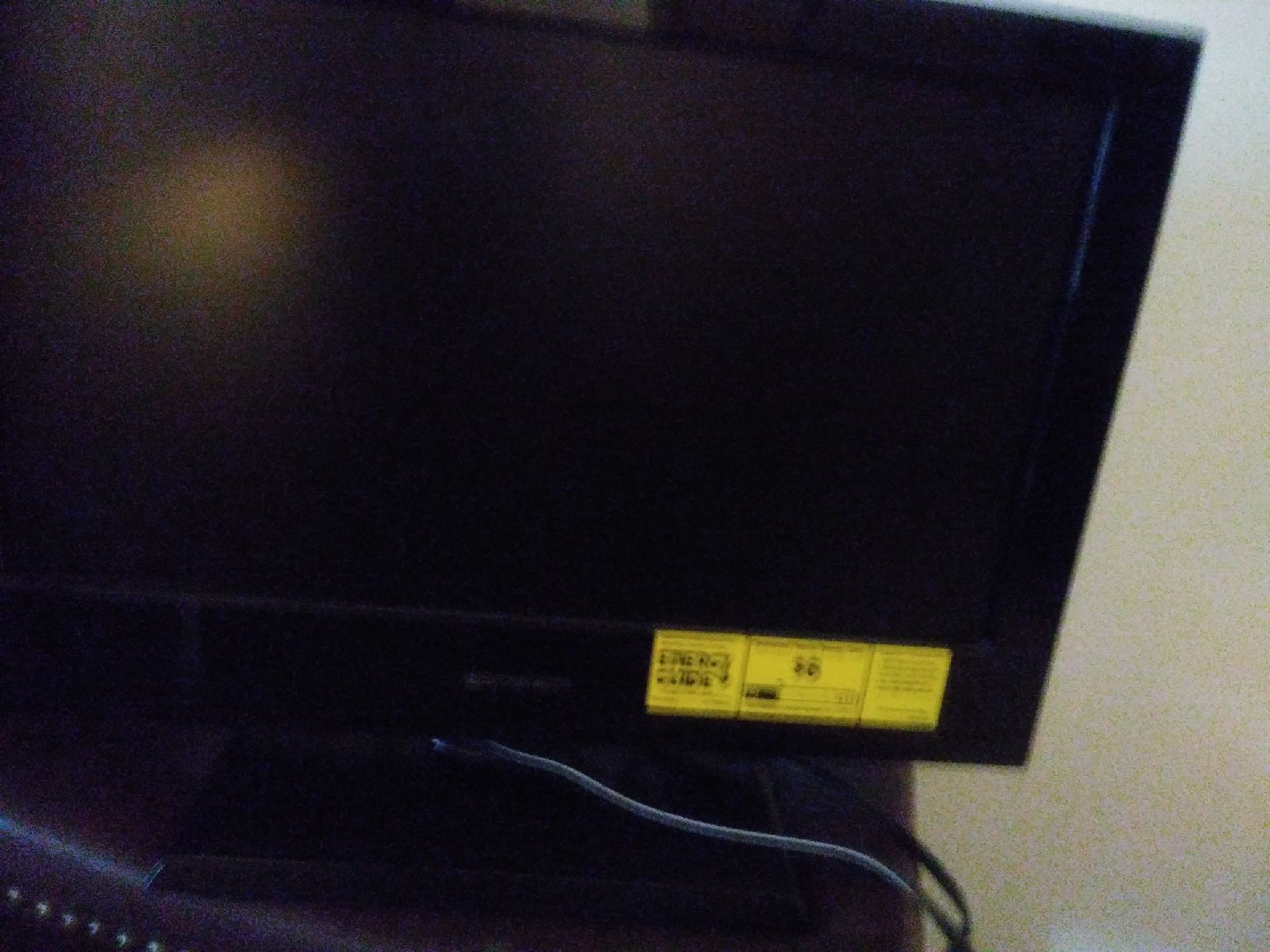 Emerson 13in tv