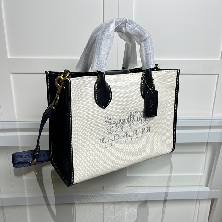 coach Ace Tote 26 With Horse And Carriage Print