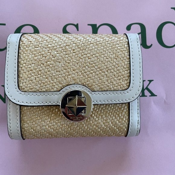 NWT kate spade Audrey Small Wallet