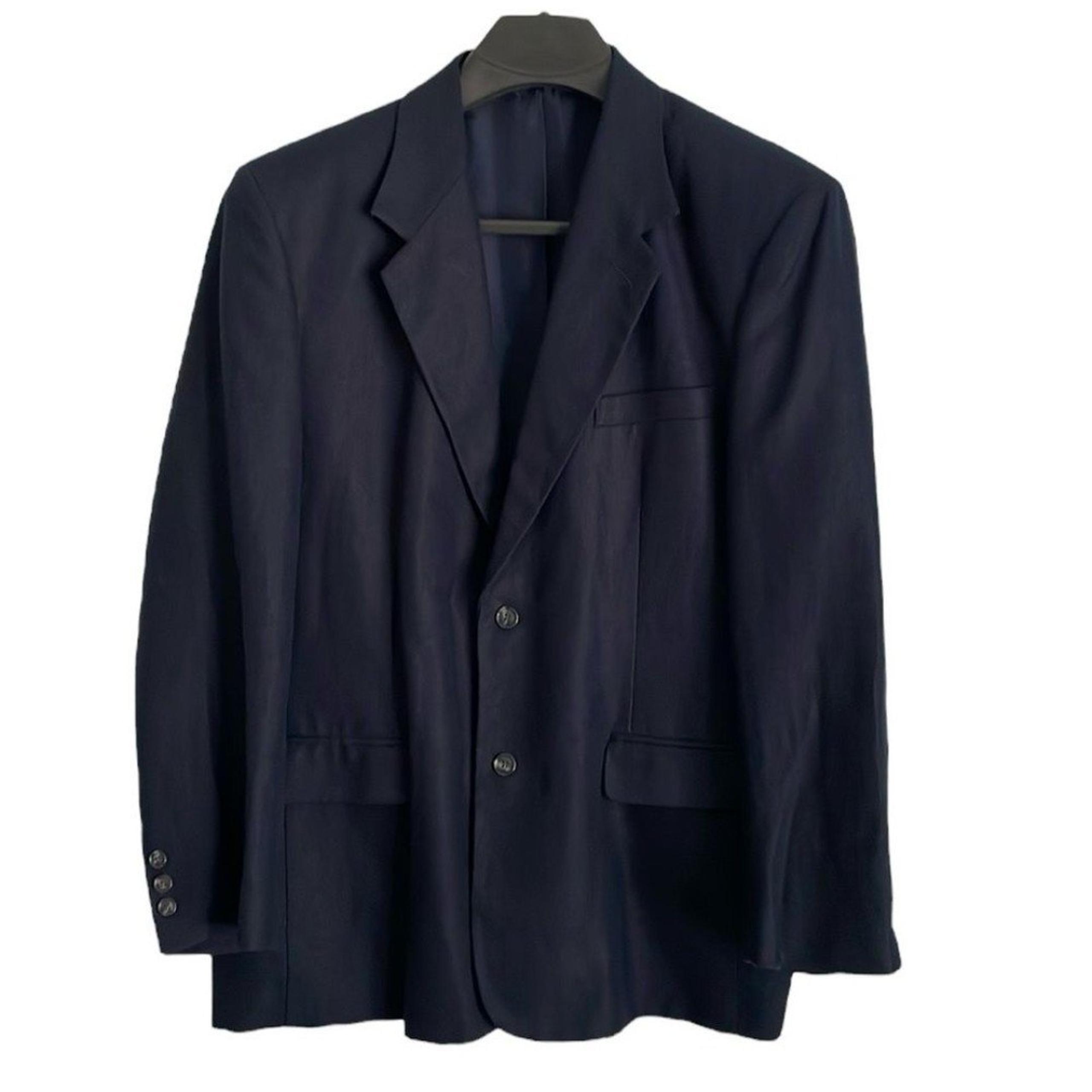 Eddie Bauer men’s Size 44R two button navy blue linen blend blazer sport coat.