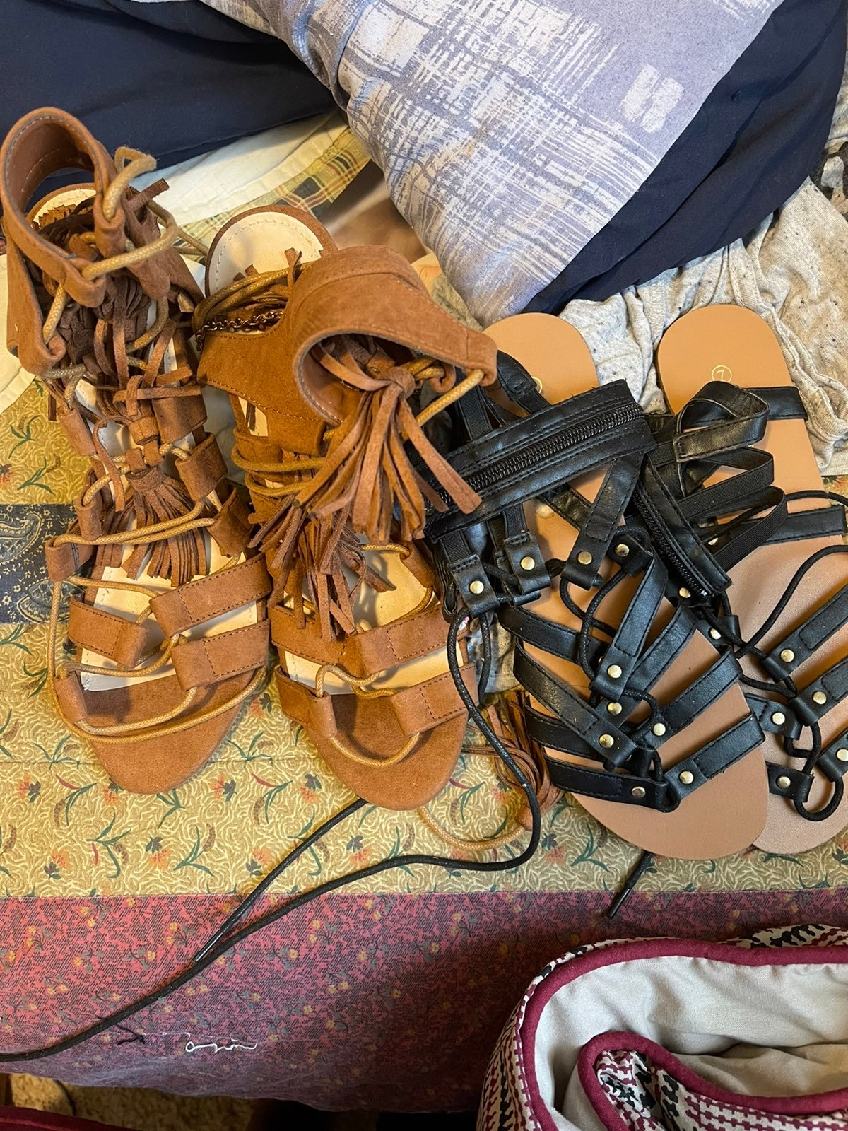 sandals size 9