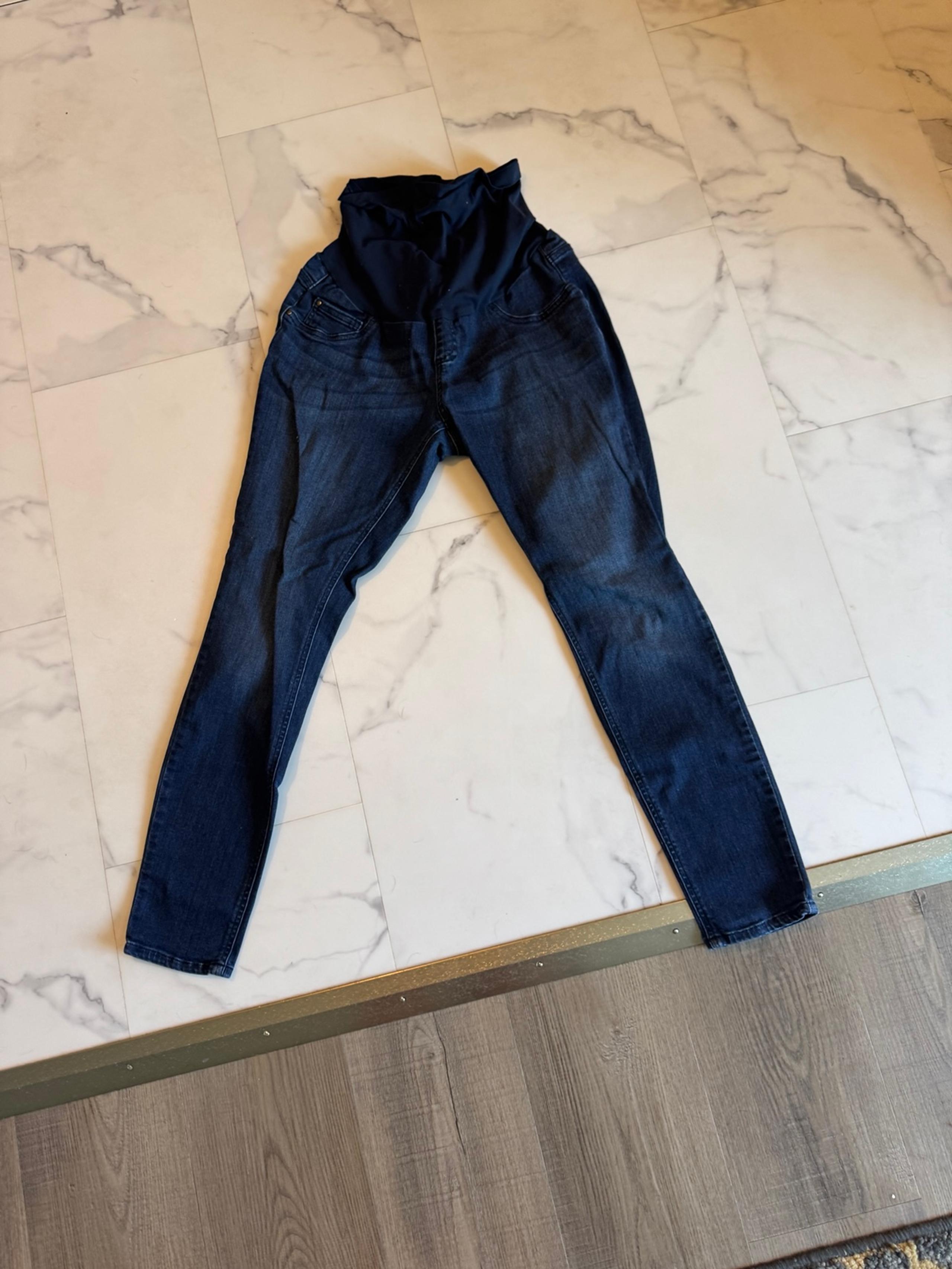 Motherhood maternity jeans