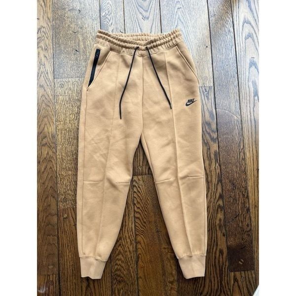Nike Tech Fleece Joggers Size Small Womens Mid Rise Sportswear Flax Brown 120