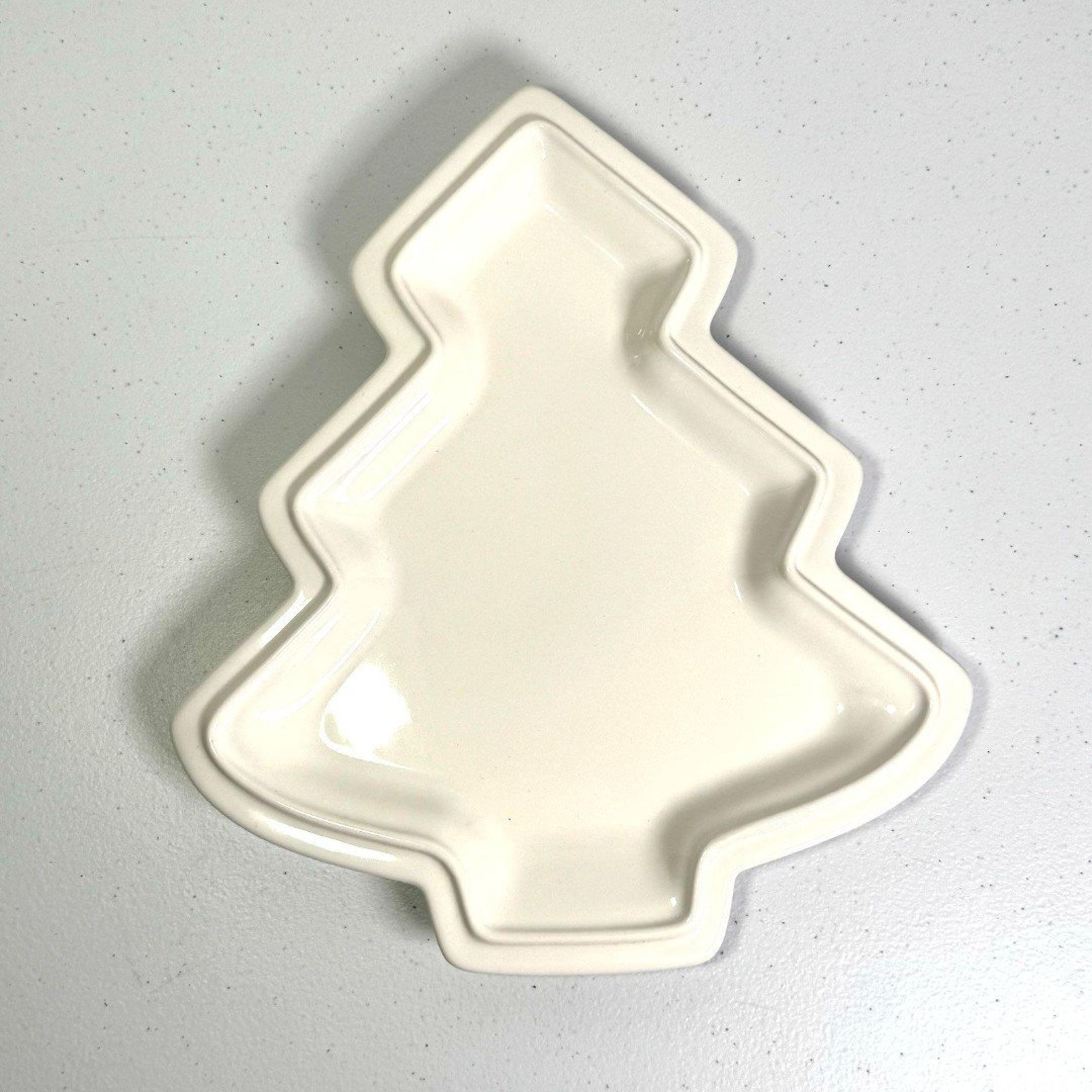 Pfaltzgraff Heritage All White Tree Plate Holiday Ceramic Christmas Serving Dish