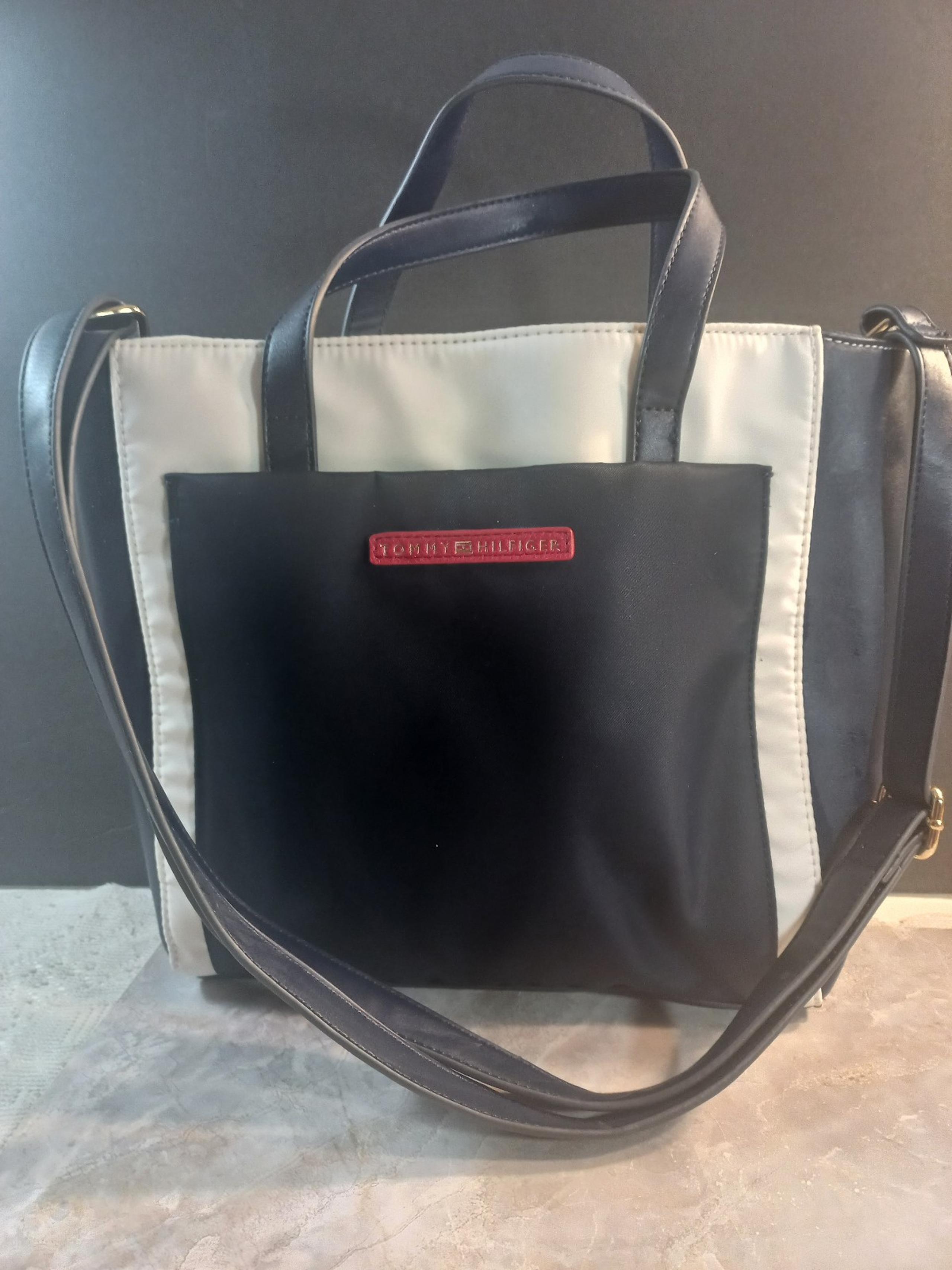 Tommy Hilfiger Navy Blue & White Zippered Tote Shoulder Bag Adjustable Nylon
