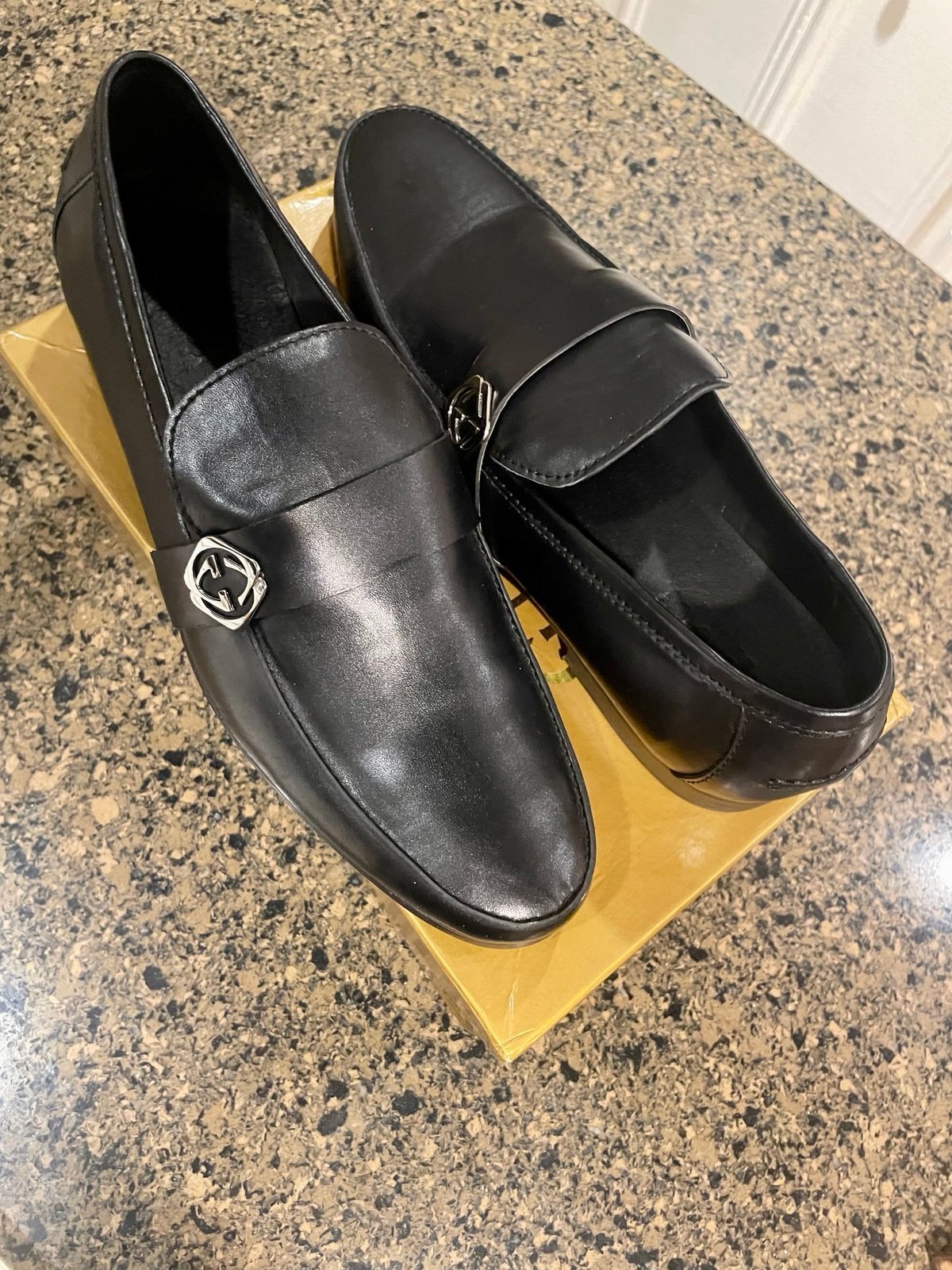Vintage Men’s GUCCI Black Men's Loafer Interlocking G Logo Leather. Size-11.5 US