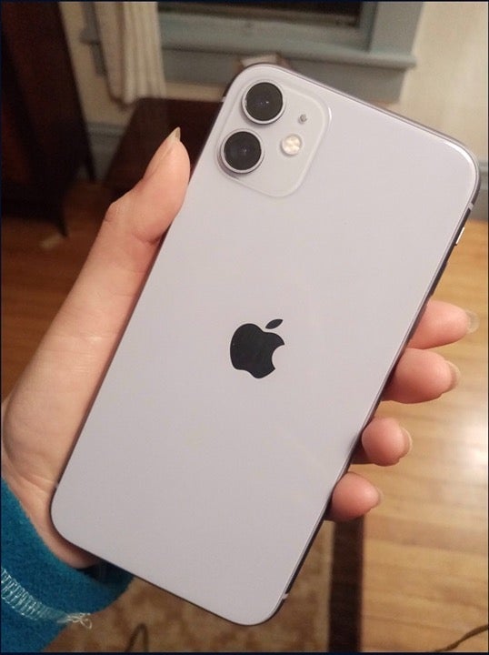 Apple iPhone 11 White 128 GB For AT&T and Cricket