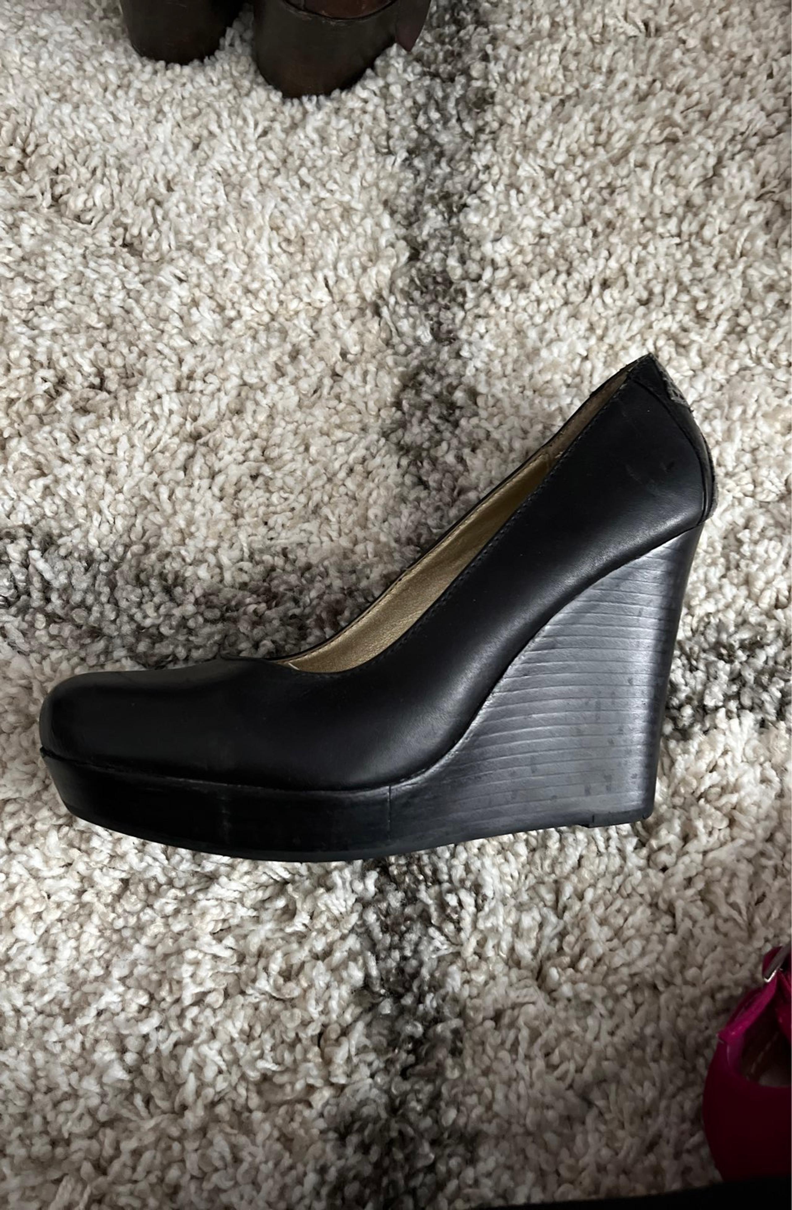 wedge heel pumps seychelles