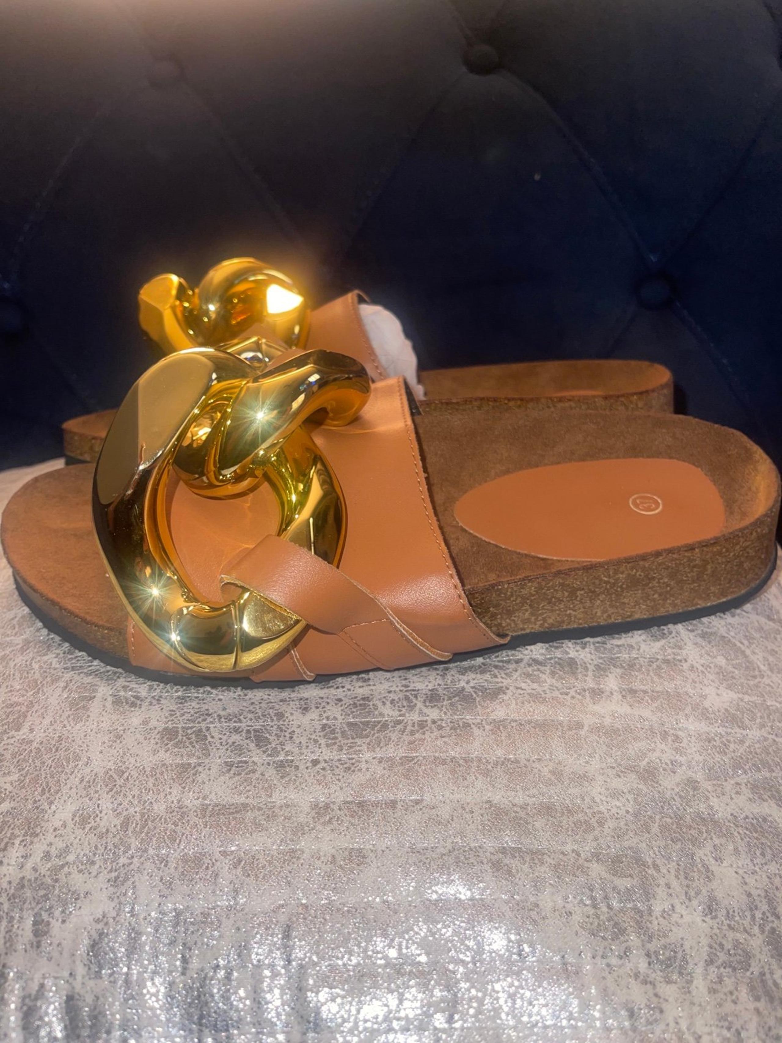 Sandals women Large gold chain size 37 (US7)