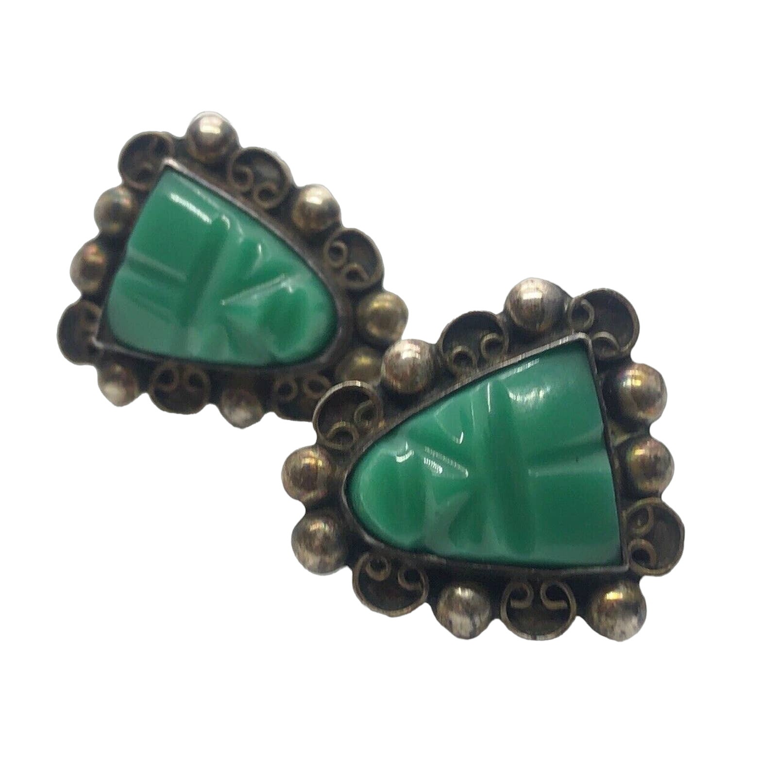 Vintage Sterling Silver Earrings 925 Screw Back Green Face Mexico Carved Onyx