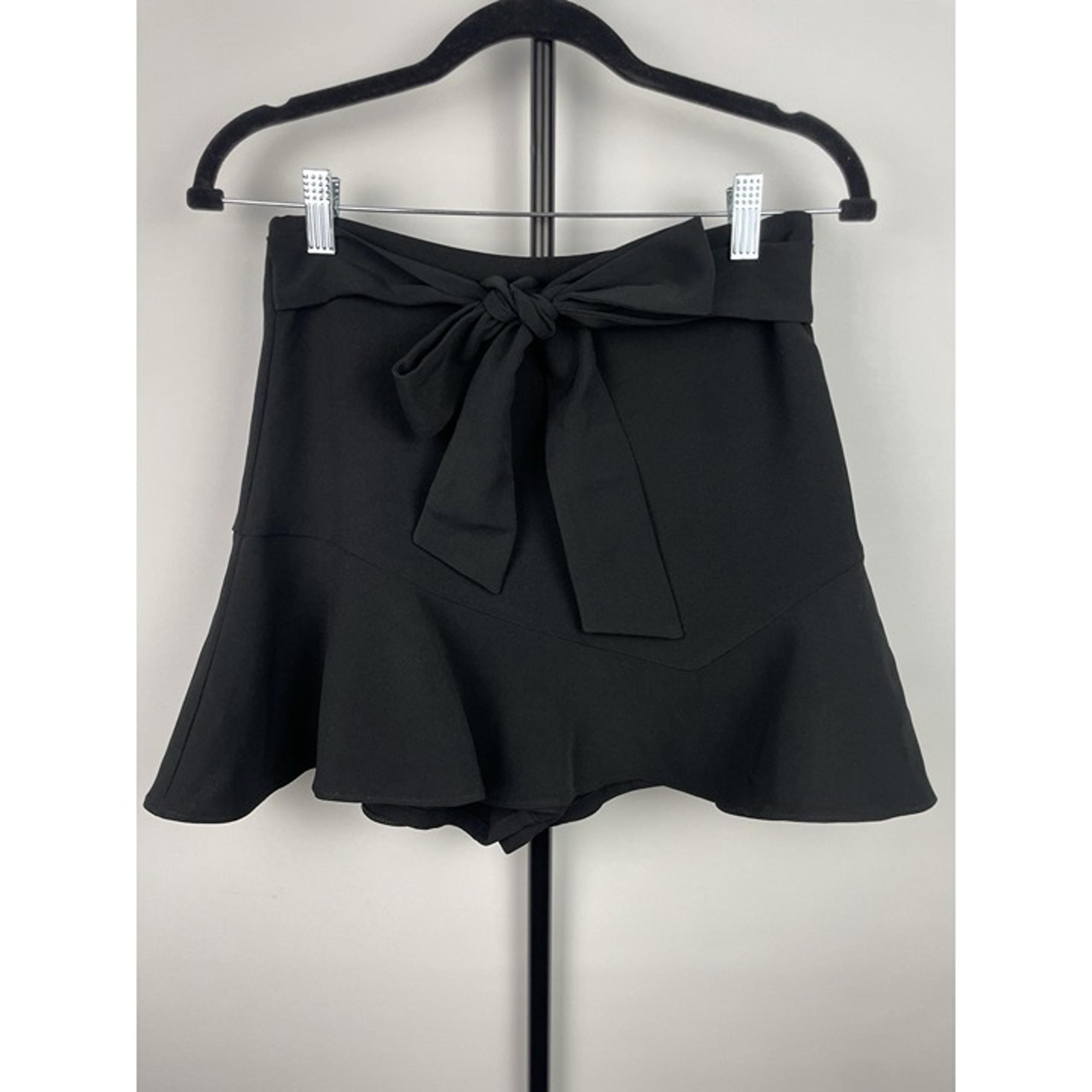 Zara Black Classic Flounce Ruffle Tie Waist Side Zip Mini Skort Sz S