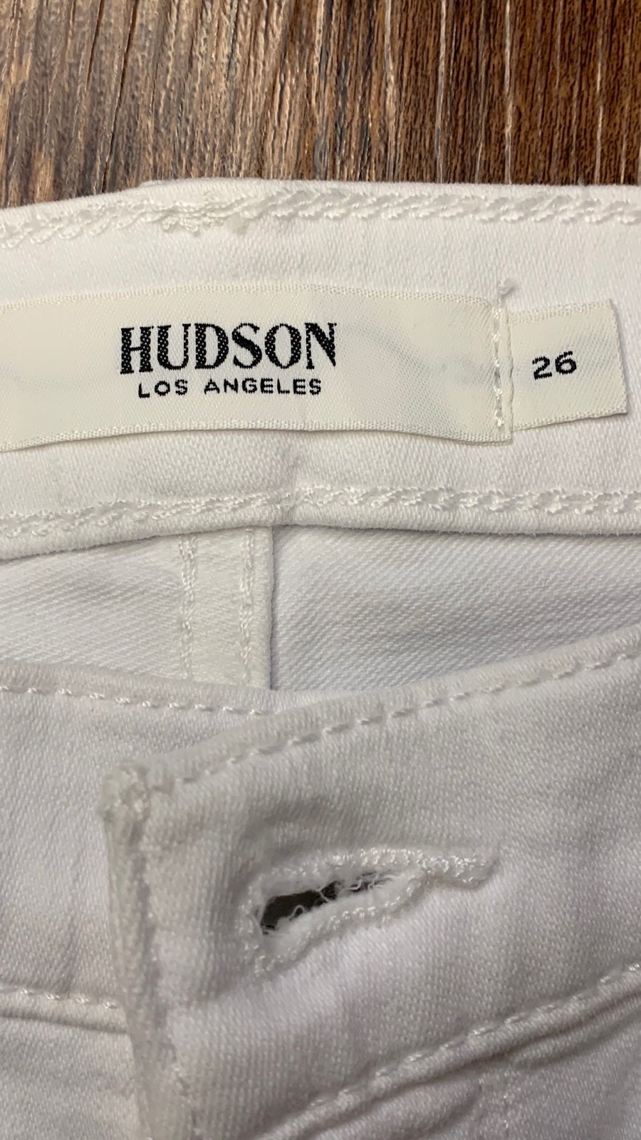 Hudson NIco White Jeans 26